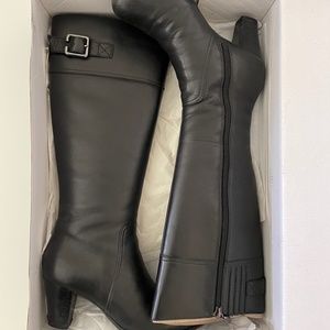 Clarks Artisan Black Leather Knee-High Boots (5M)